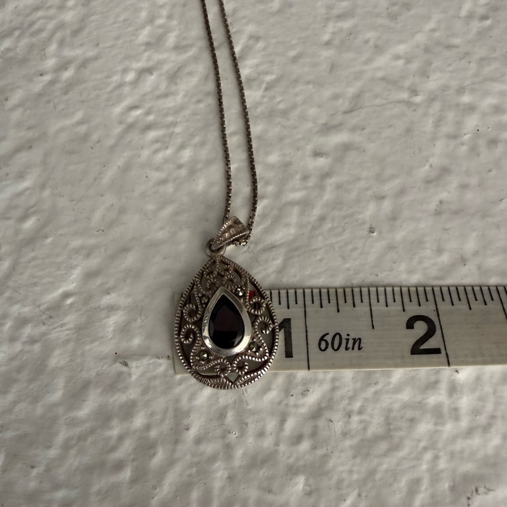 Elegant Silver and Garnet Teardrop Pendant Necklace - Picture 6 of 8